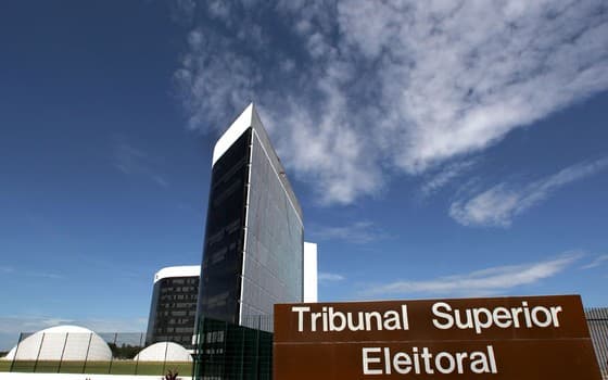 TSE vai gastar até R$ 53 mil para lavar veículos