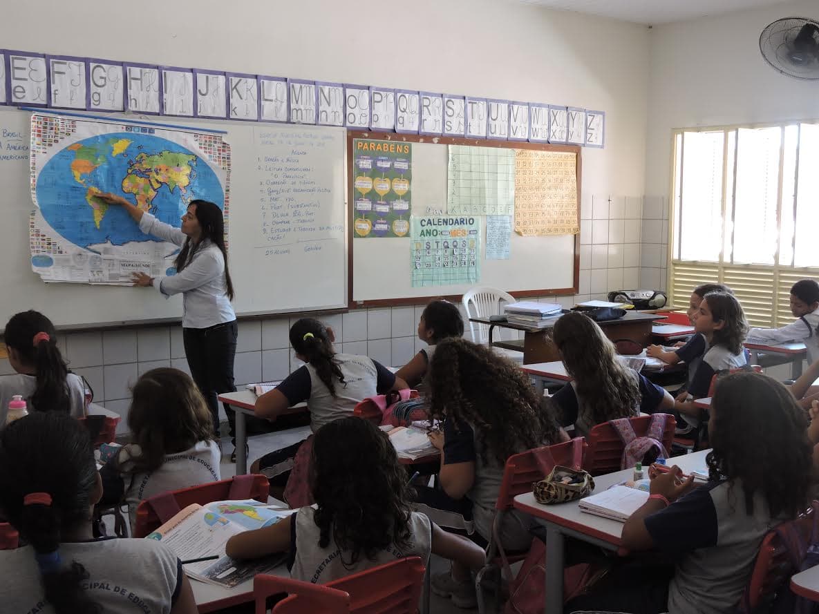Secretaria de Educação convoca 78 professores e  educadores infantis temporários
