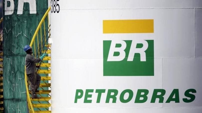 Petros tem déficit de R$ 22,6 bi em 2015, diz Petrobras