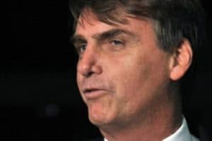 Bolsonaro é líder em número de interações no Facebook