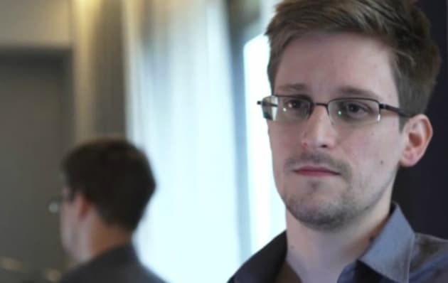 VÍDEO - (MUITO INTERESSANTE): Edward Snowden ensina como criar uma senha segura