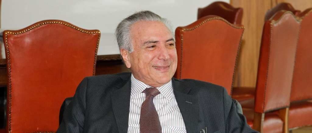 Movimentos sociais como MST e CUT assinam pedido de impeachment de Temer por caso Geddel