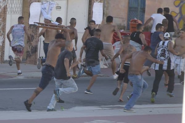 Justiça decide que clássicos do futebol terão torcida única no Rio