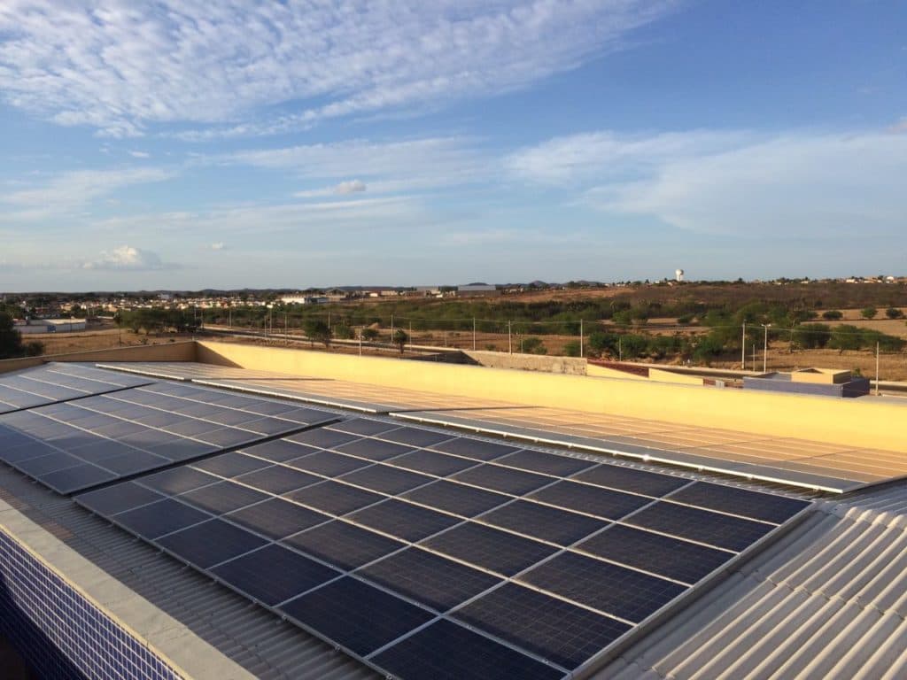 IFRN instala a 12ª usina de energia sola e bate meta de produção energética para 2016