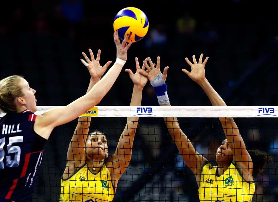 EUA vencem e tiram ouro do Brasil no vôlei