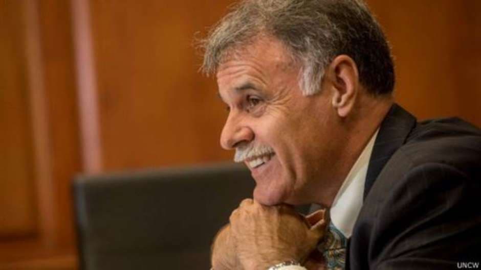 Ricos deveriam financiar ensino, analisa reitor brasileiro