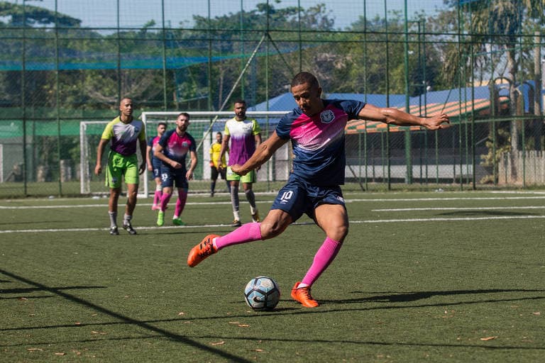 Champions Ligay reúne homossexuais apaixonados por futebol