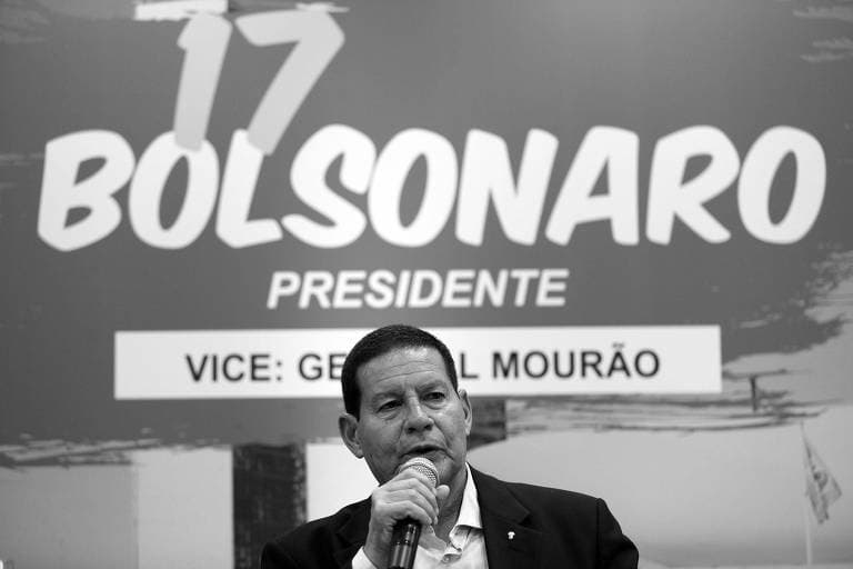 Campanha de Bolsonaro emite sinais alarmantes de desapreço pelas regras do jogo