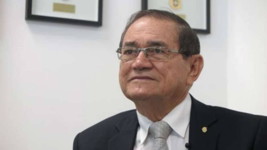 CONSTRANGIMENTO: Presidente da CBF é afastado de camarote oficial do jogo entre Brasil e Sérvia
