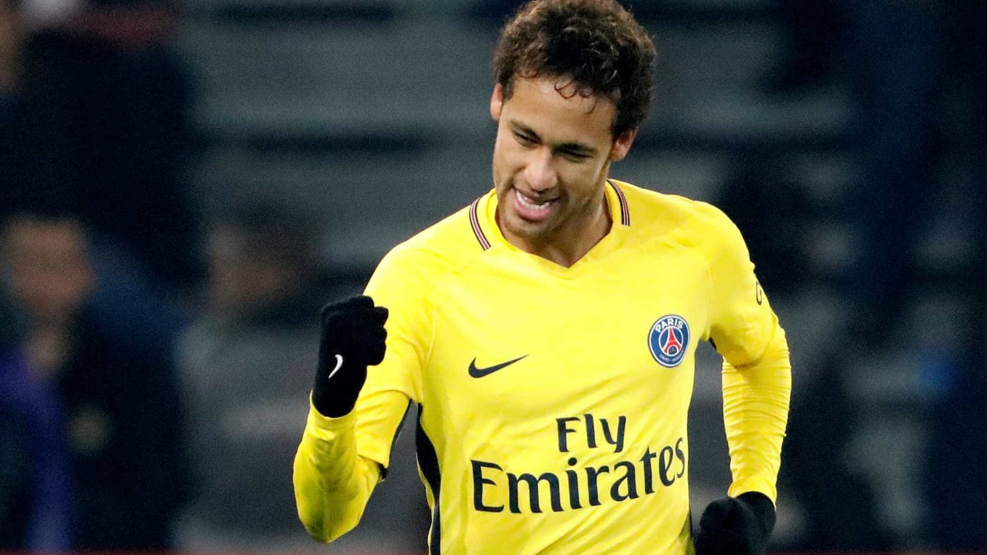 Neymar recebe até R$ 1,8 milhão por post nas redes sociais