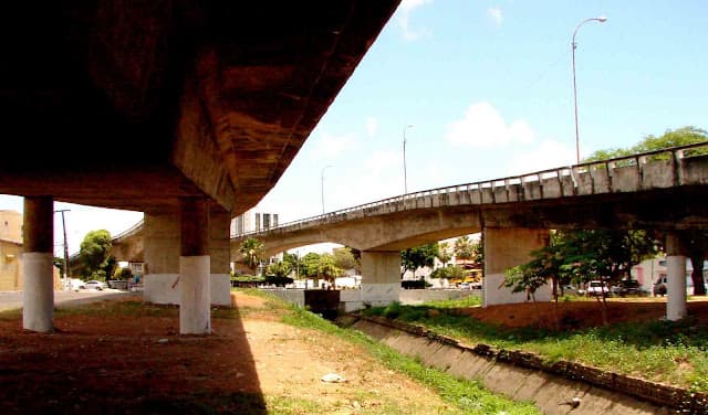 Sabe o Viaduto do Baldo? O MP quer a interdição dele por falta de manutenção