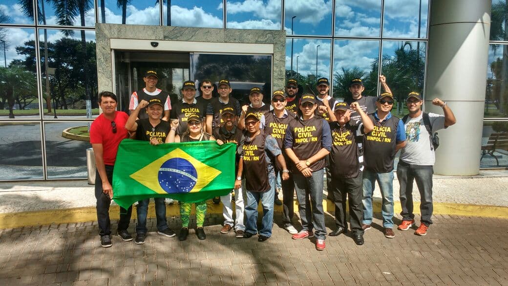 FOTO: Policiais civis do RN estão em Brasília para grande ato contra Reforma da Previdência na tarde desta quarta