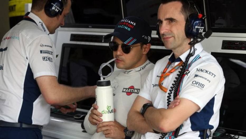 Massa lamenta assalto à Mercedes e admite usar escolta no GP do Brasil