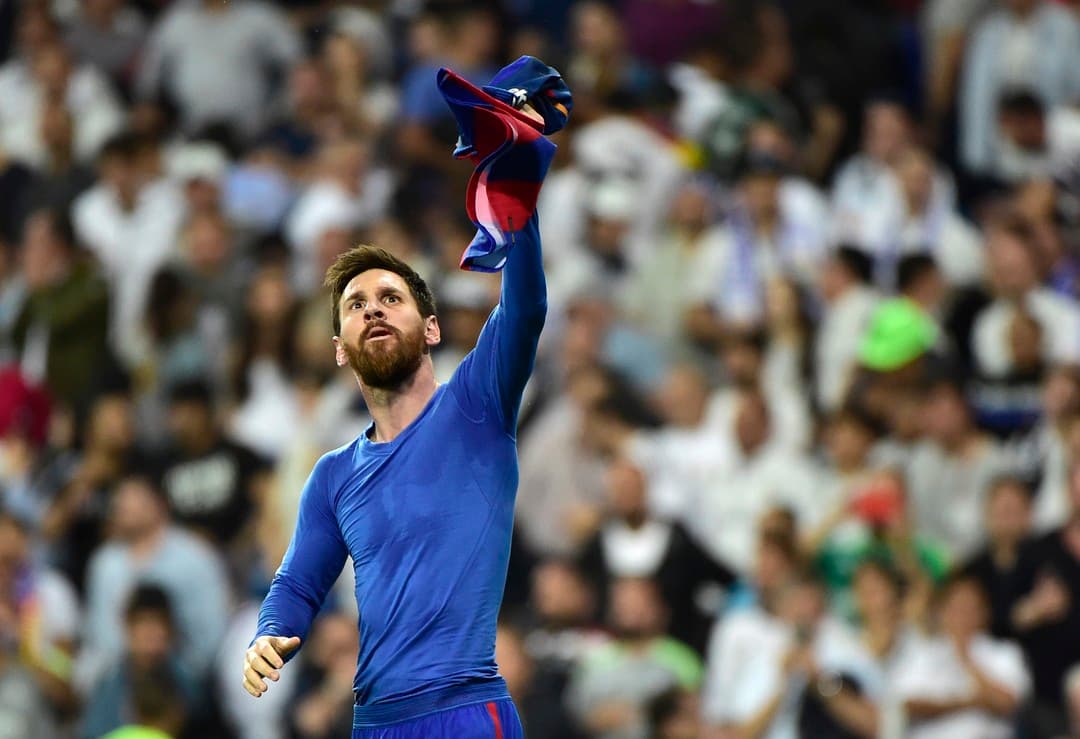 City acena com oferta de R$ 1,1 bi por Messi, diz emissora francesa