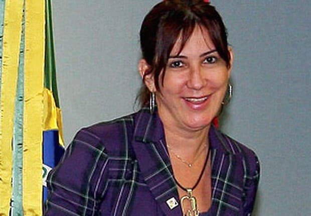 Aumentam suspeitas que amiga íntima de LULA levou 25 milhões de euros escondidos para Portugal
