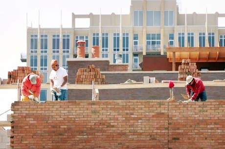 Custo para construir casa própria fica em R$ 948,47 por metro quadrado; NE R$ 878,54