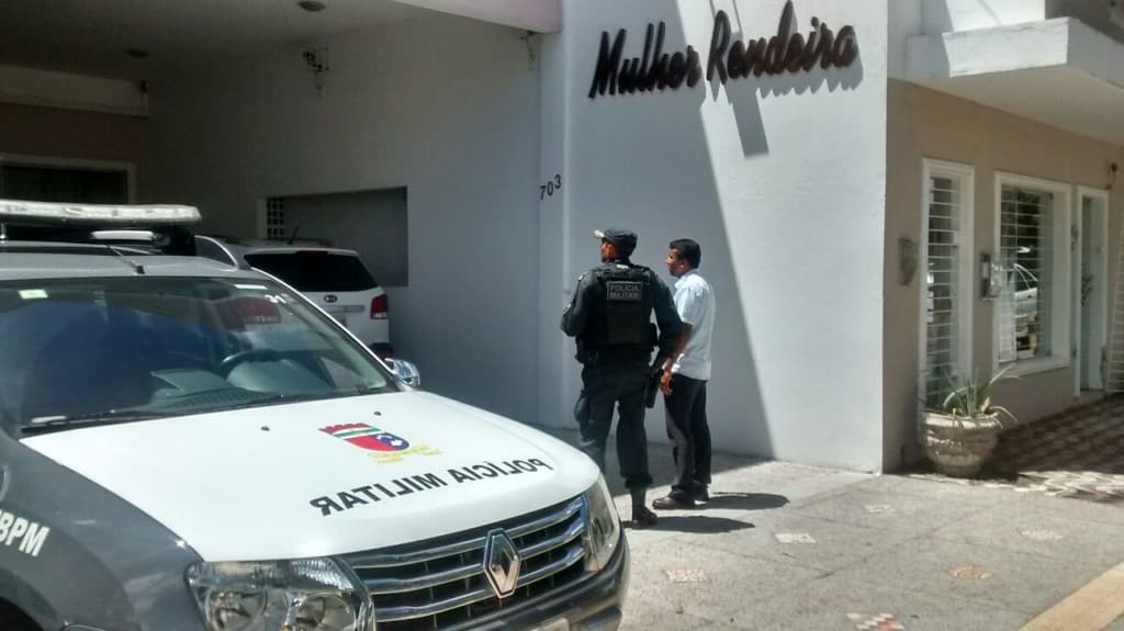 FOTOS: Ronda Cidadã intensifica abordagens no bairro de Mãe Luiza e praia de Areia Preta