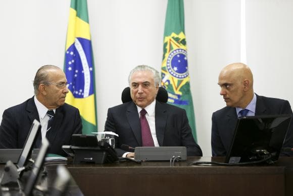Temer anuncia liberação de R$ 1,8 bilhão para a segurança pública