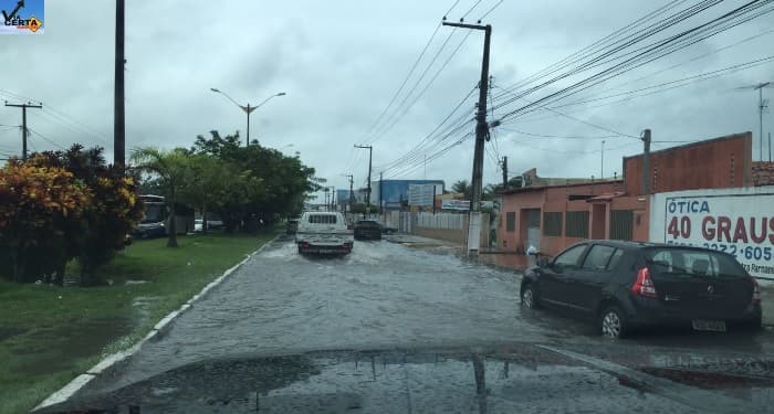 FOTOS - CHUVAS: Alagamentos em Parnamirim e Macaíba