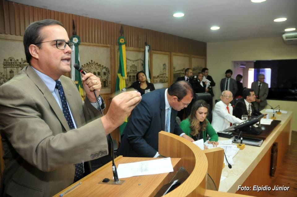Vereador Júlio Protásio comemora decisão do TJ sobre constitucionalidade do PROEDUC