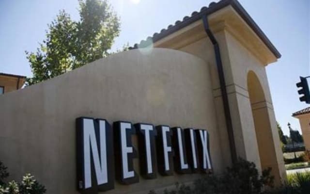 Atualização do Netflix deixa baixar vídeos para cartão de memória