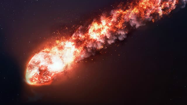 MAIOR METEORO DESDE CIDADE RUSSA: ‘Bola de fogo' explode sobre Atlântico a mil quilômetros da costa do Brasil