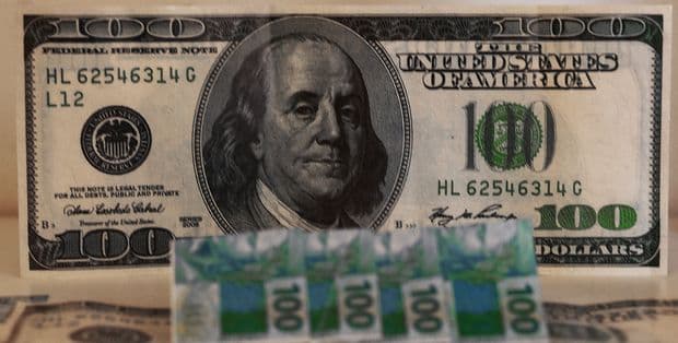 "Tinder financeiro" permite compra e venda de dólar entre pessoas
