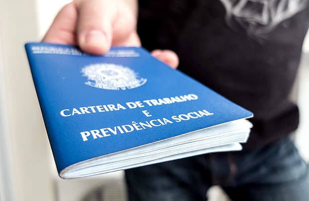 REFORMA DA PREVIDÊNCIA: Relator muda idade mínima e regra de transição para mulher se aposentar; veja outras alterações