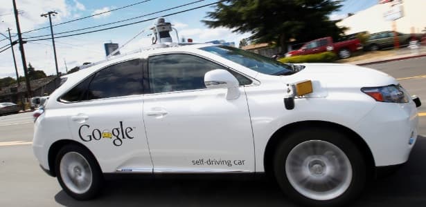Carro sem motorista do Google se envolve pela 1ª vez em acidente com feridos