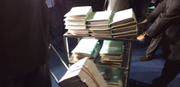 Pedido de impeachment de Dilma chega ao Senado; veja o que ocorre agora