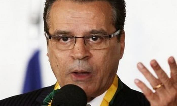 Fenaj contesta indicação de ministros, inclusive Henrique Alves, a Conselho de Comunicação