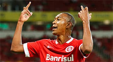 Denúncia de injúria racial pode paralisar Campeonato Gaúcho