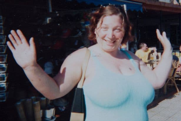 "SEXERCÍCIO" - FOTOS: Mulher perde 60 quilos após começar a ter relações íntimas três vezes ao dia