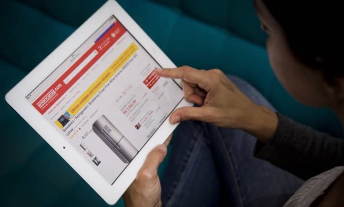 Brasileiros já compram mais pela internet do que em lojas físicas