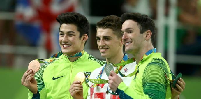 Histórico! Ginástica masculina leva prata e bronze no solo