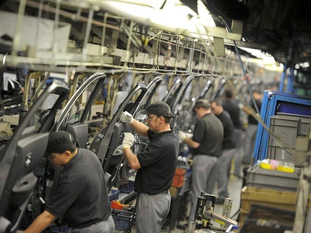 Produção de veículos no Brasil sobe 21,8% em novembro, diz Anfavea; melhor mês do ano