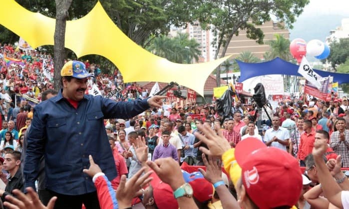 VENEZUELA E SEU CAOS: Estado de exceção aumenta poderes de Maduro, mas incomoda militares