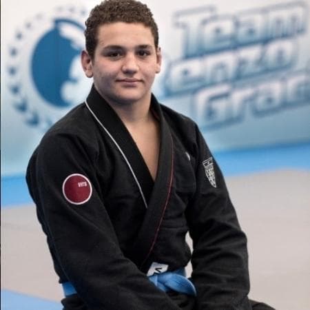 TÁ NO DNA DA FAMÍLIA: Aos 15 anos, filho de Ryan Gracie conquista mundial de jiu-jitsu