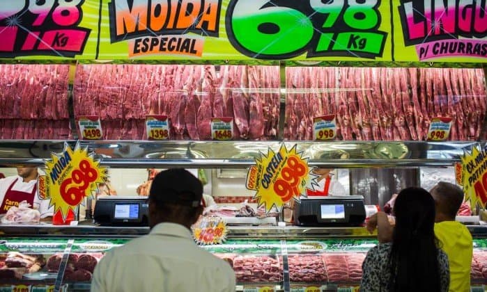 JBS busca varejistas para não ter compras canceladas e aposta em marcas menos conhecidas