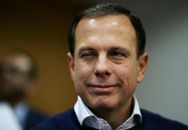 Doria defende saída definitiva de Aécio da presidência do PSDB, ainda neste ano