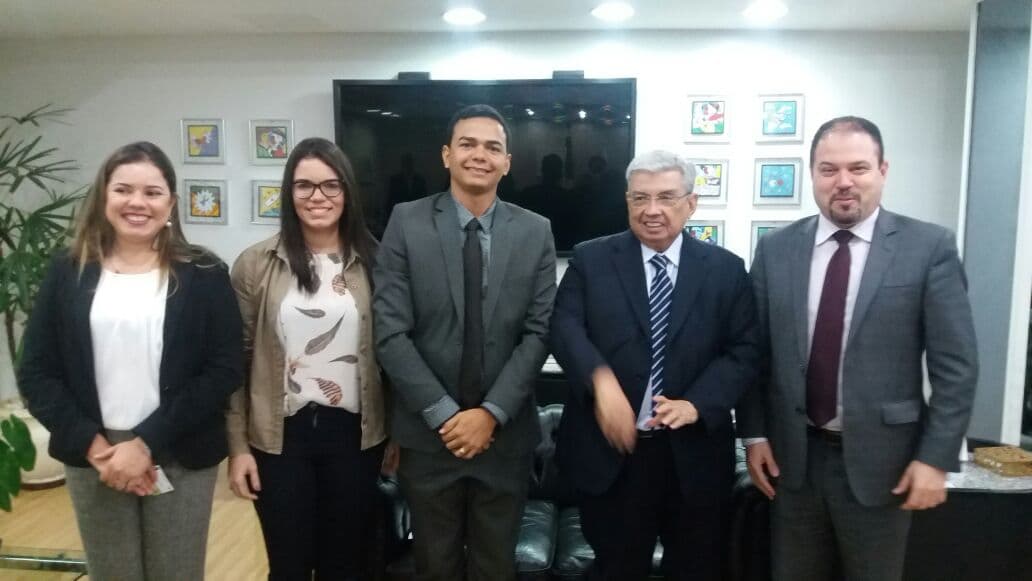 Prefeito de Extremoz vai ao Ministério da Saúde buscar melhorias para Hospital Municipal