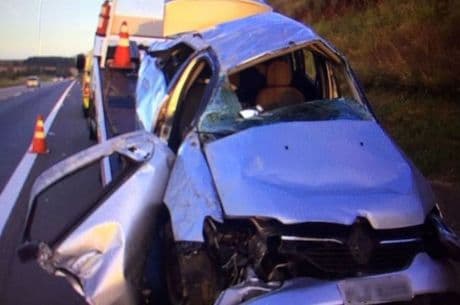 TRAGÉDIA-FOTOS: Filhos de técnico do Penapolense-SP morrem em acidente de carro; clubes prestam solidariedade