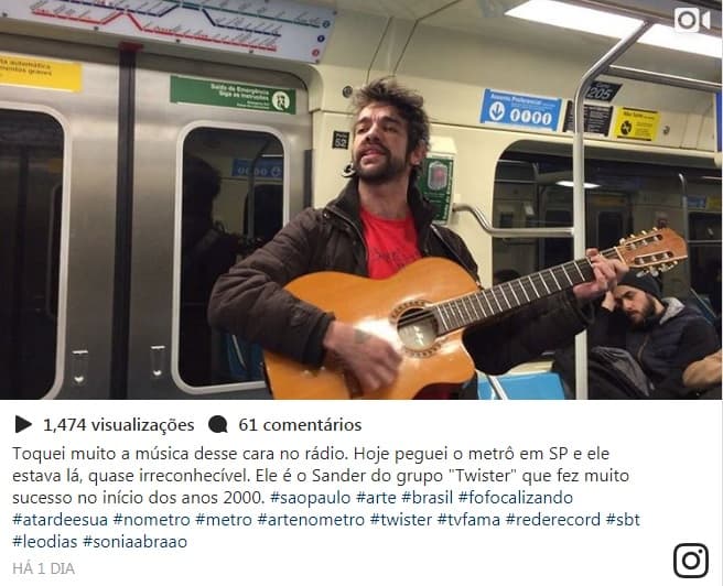 VÍDEO: Sucesso nos anos 2000, cantor da banda Twister é flagrado tocando em metrô