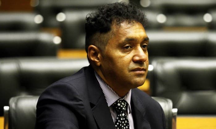 Ex-babá acusa Tiririca de assédio sexual, mas deputado alega extorsão