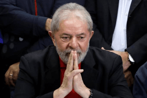 Lula diz que Lava-Jato teve responsabilidade na morte da sua esposa Marisa Letícia