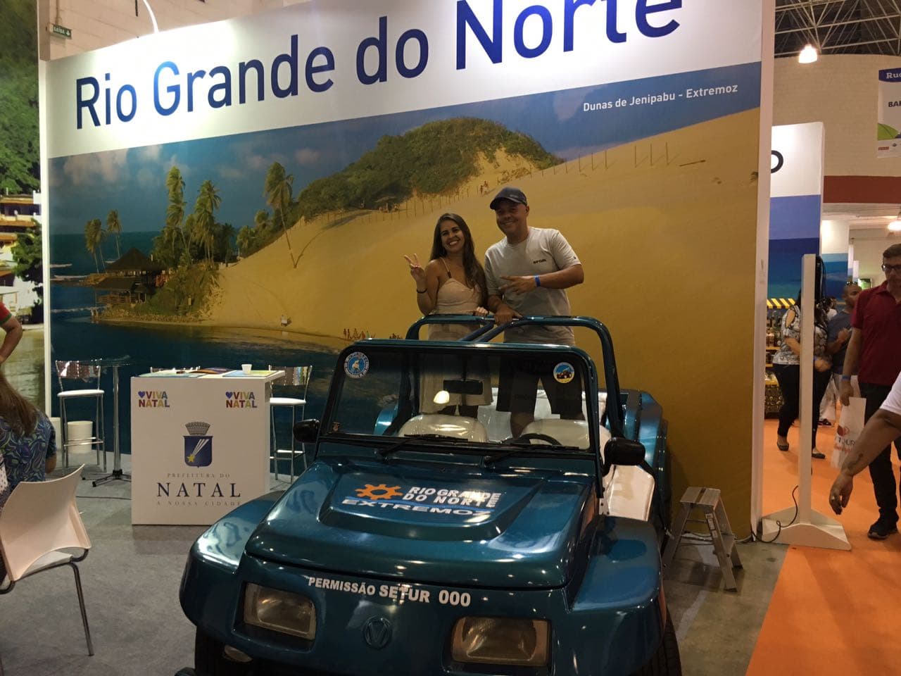 FOTOS: Passeio de buggy virtual por Extremoz encanta visitantes no Feirão da Flytour em SP