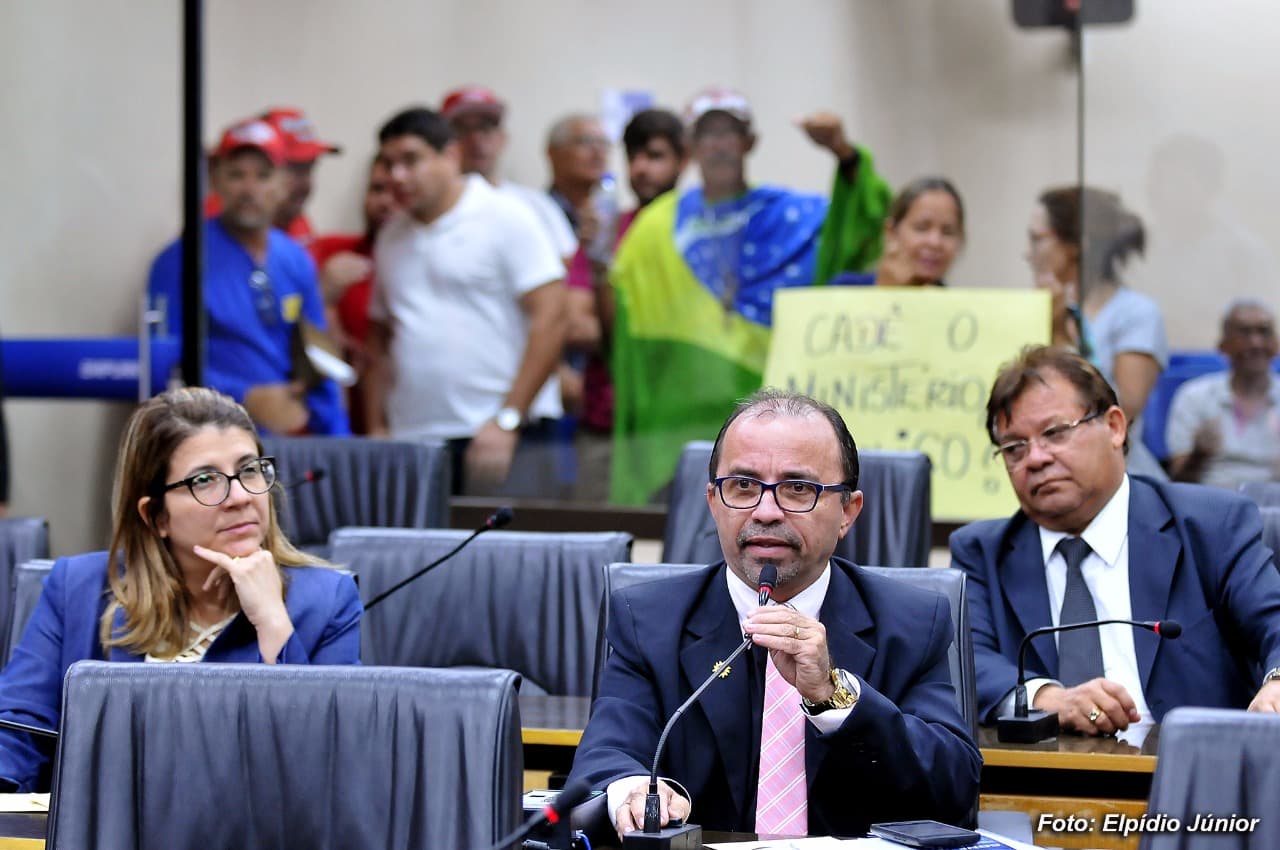 Situação dos vendedores ambulantes no Alecrim será debatida em audiência pública nesta quinta