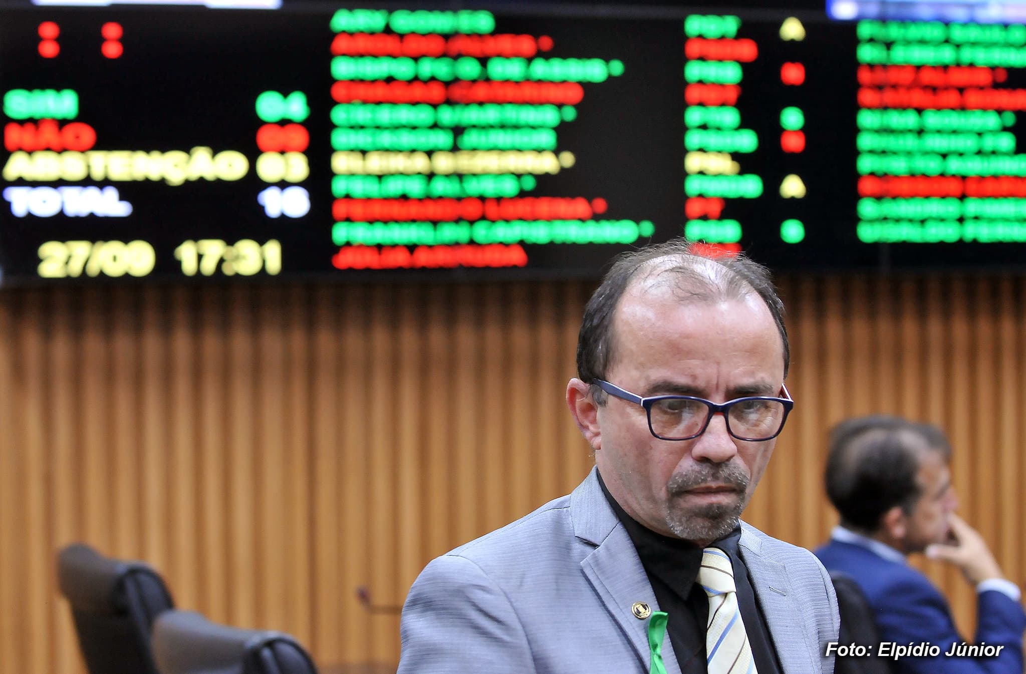 CÂMARA MUNICIPAL DE NATAL: Por maioria, vereadores mantêm dois vetos parciais do Executivo