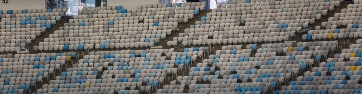 Sem futebol no domingo, Maracanã vira palco de feijoada, pagode e até sexo em plena arquibancada