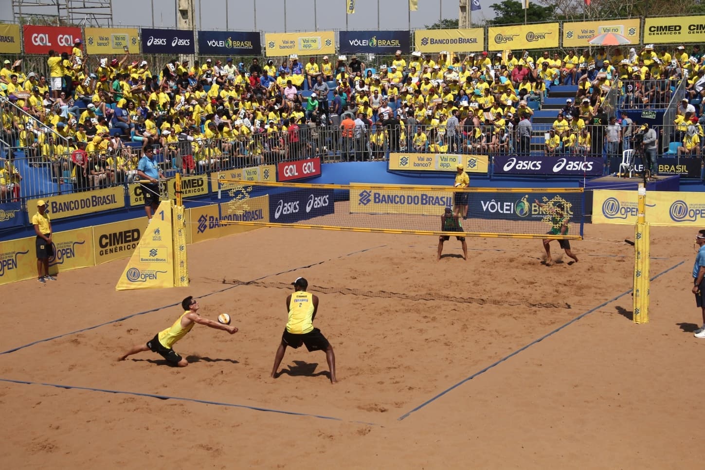 Com estrelas, 2ª etapa do Circuito Brasileiro Open de vôlei de praia acontece em Natal a partir desta quarta; veja programação